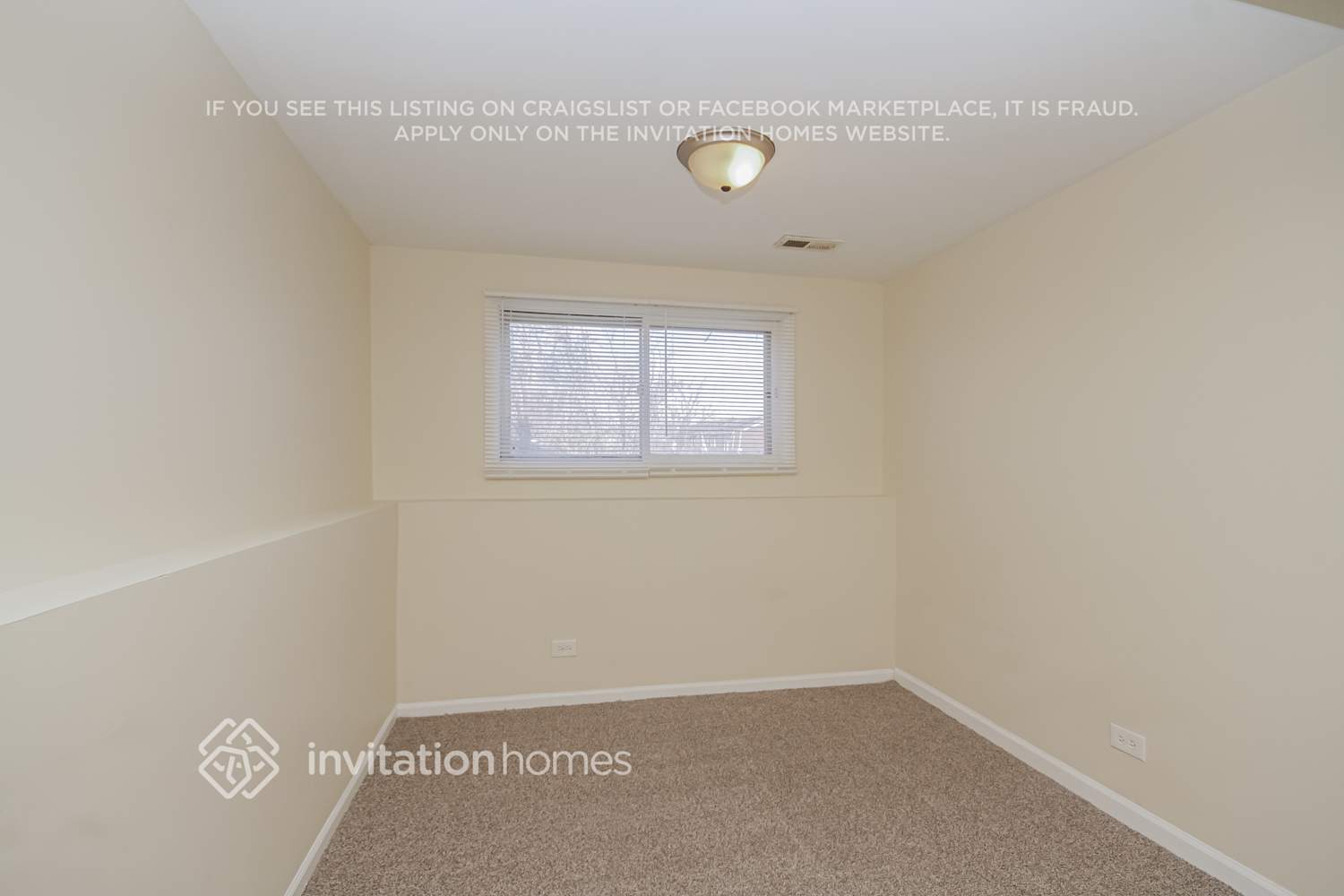 Building Photo - 3720 178th Pl