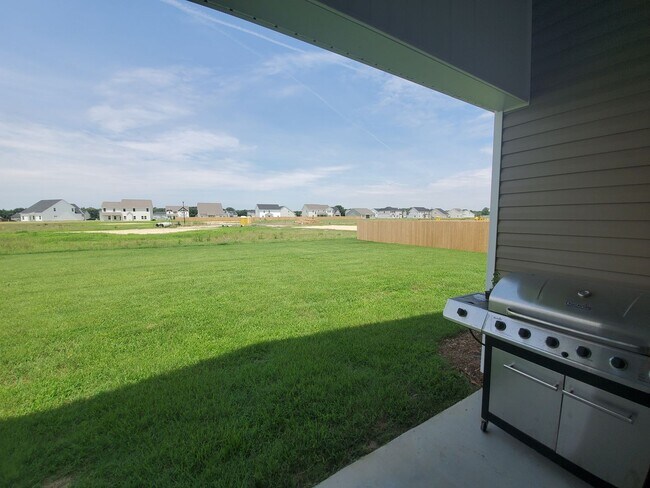Building Photo - 205 Korbel Dr
