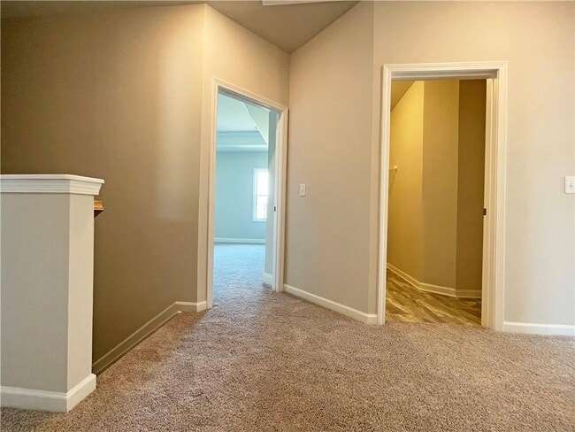 Building Photo - 4607 Silver Oak Dr