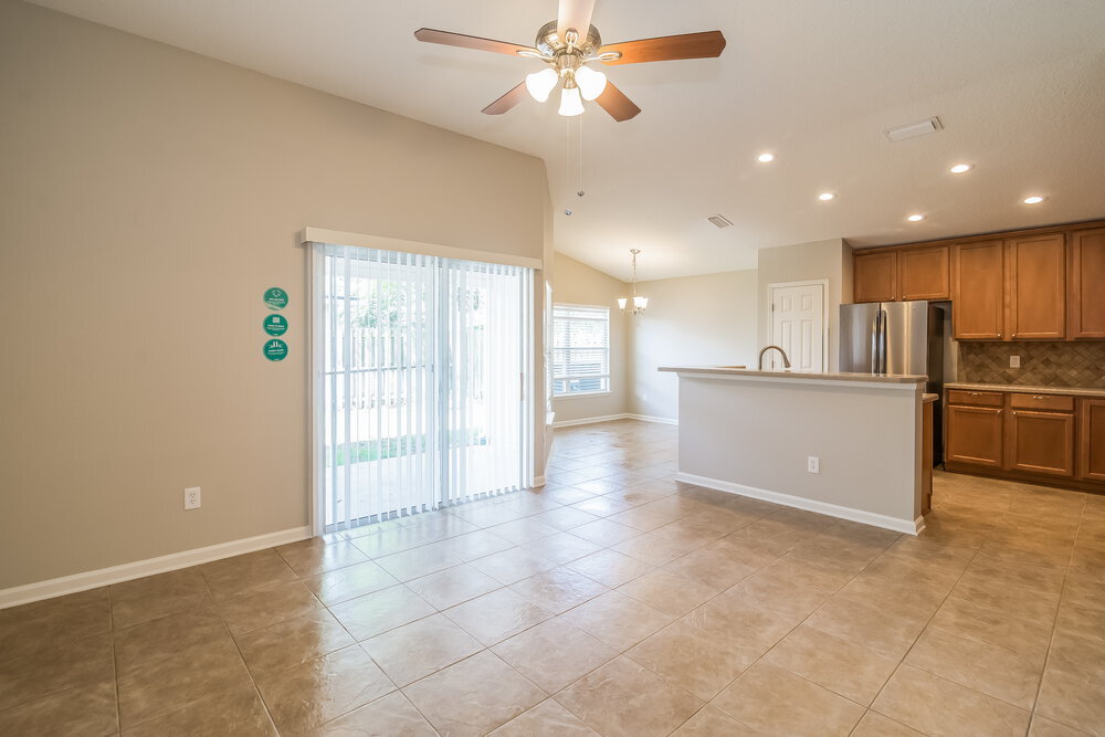 Building Photo - 2109 S Cranbrook Ave