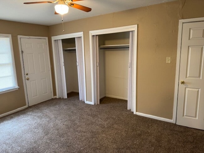 Building Photo - 1019 Peyton Ave