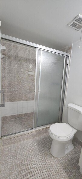 Building Photo - 7321 NW 85th St