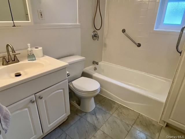 Building Photo - 49-09 Hanford St