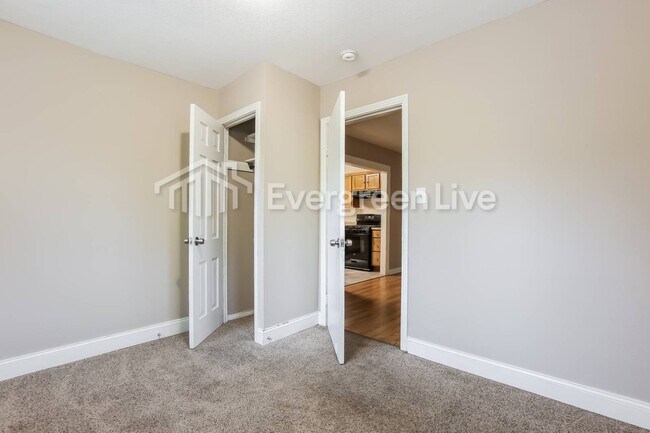 Building Photo - 5112 W 30th St