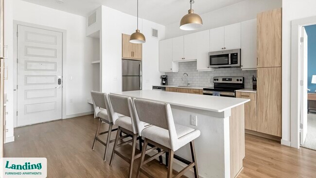 Building Photo - 600 Farm to Market 1626