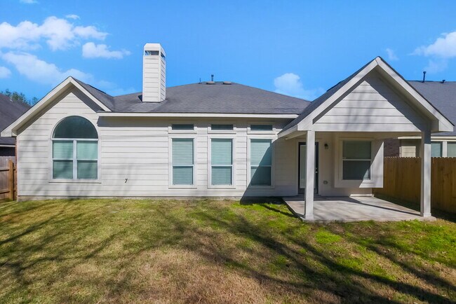 Building Photo - 13406 Lake Passage Ln
