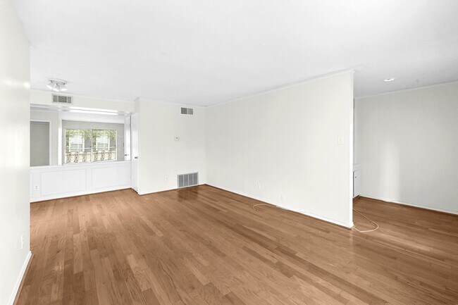 Building Photo - 800 Post Oak Blvd