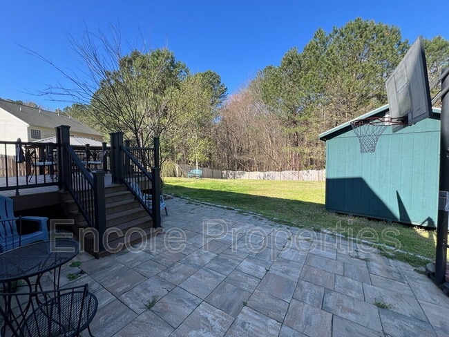 Building Photo - 4504 Bay Point Dr