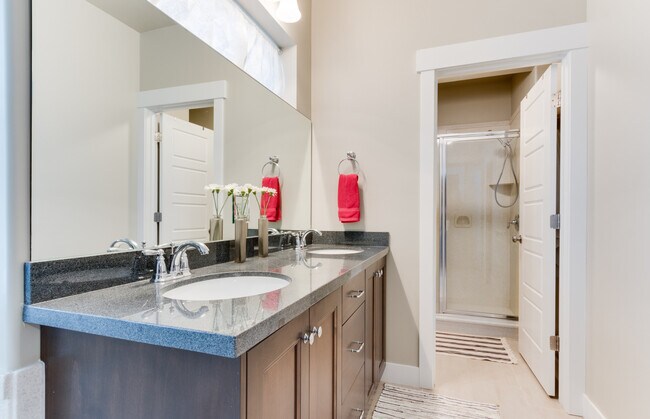 Building Photo - Mapleton Home