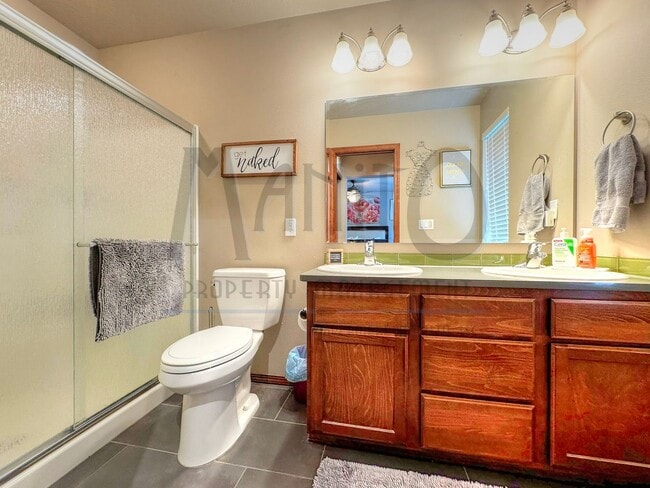 Building Photo - Open Concept Liberty Lake Home