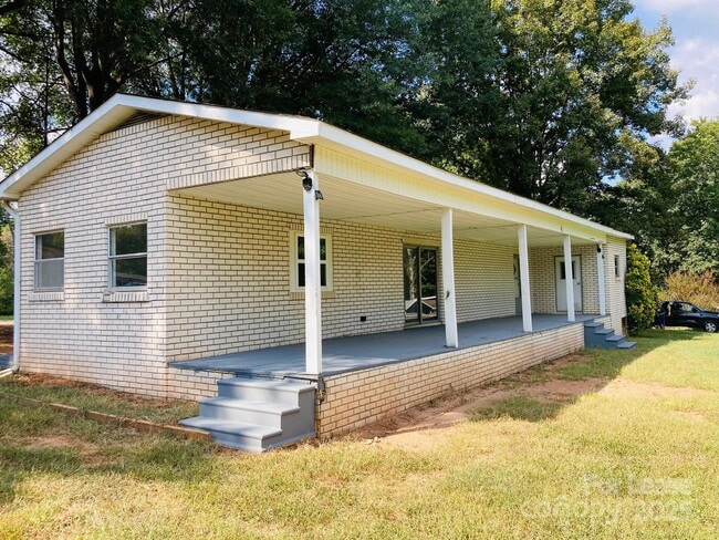 Building Photo - 3778 Grange Rd