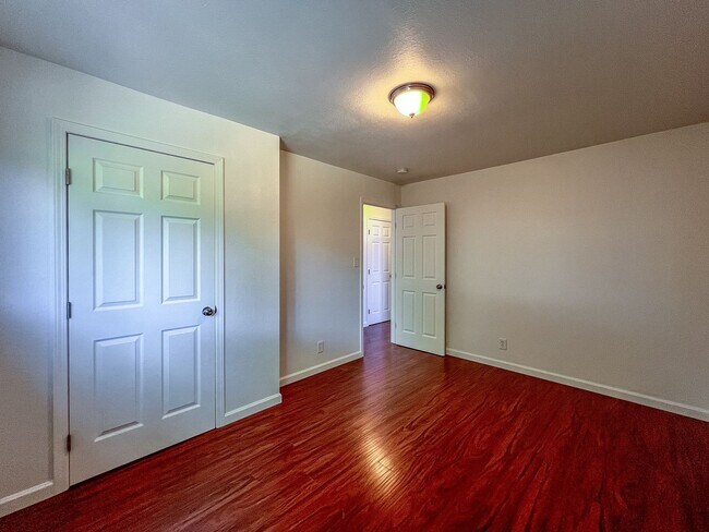 Building Photo - Charming 3-Bedroom Home in Napa’s Sought-A...