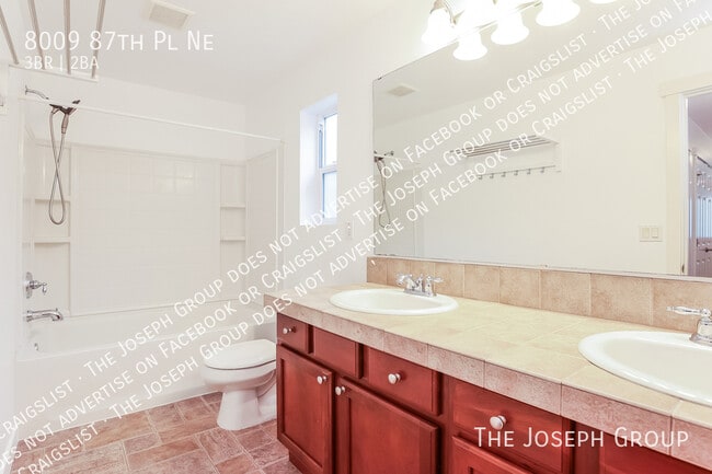 Building Photo - 8009 87th Pl NE