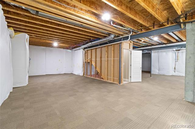 Building Photo - 20473 Northern Pine Ave