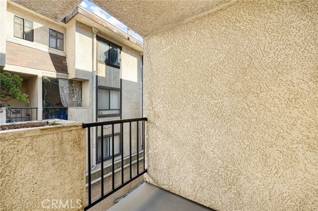 Building Photo - 463 Vine St