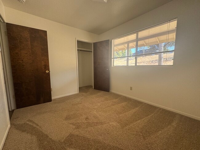 Building Photo - 4062 Tranquilla Ave