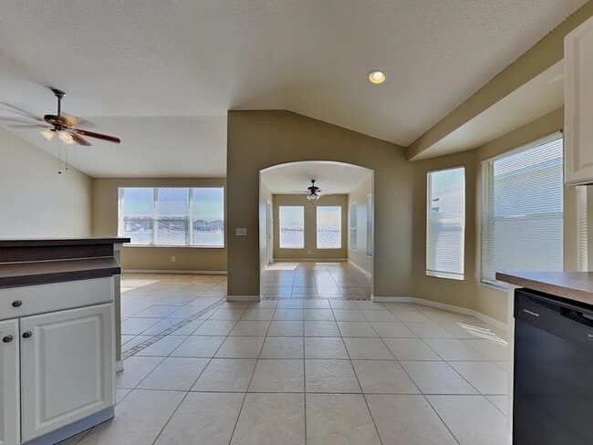 Building Photo - 8415 Canterbury Lake Blvd