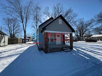 Building Photo - Two Bedroom | Completely Updated