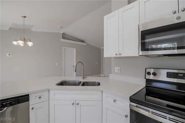 Building Photo - 3409 28th St W