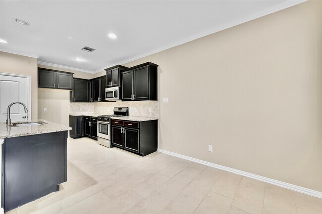 Building Photo - 3515 Big Hickory Ct