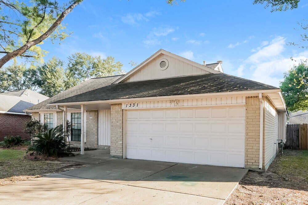 Building Photo - 1331 Three Forks Dr