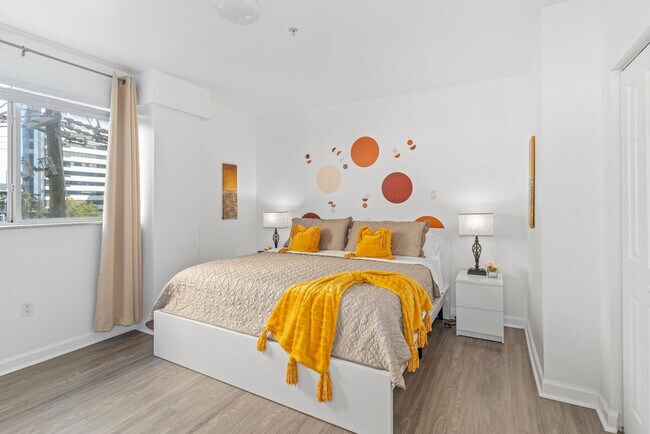 Building Photo - 3219 SW 23rd Terrace