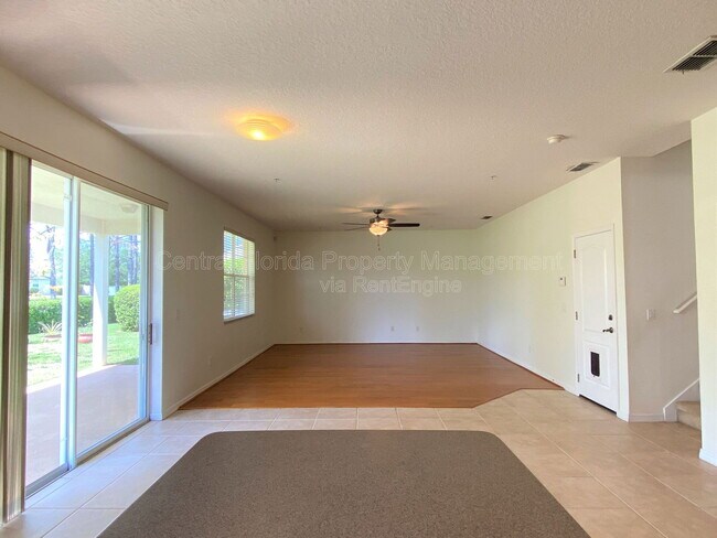 Building Photo - 9836 Old Patina Way