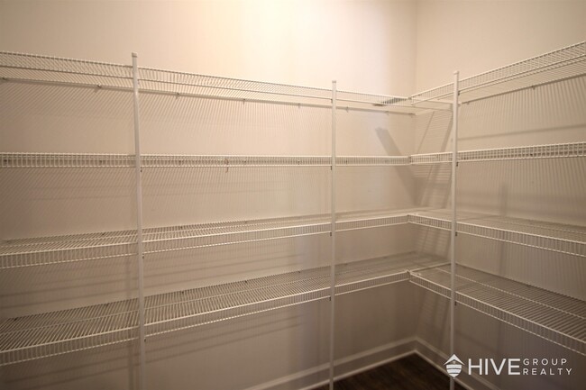 Building Photo - 1423 Palomino Trl