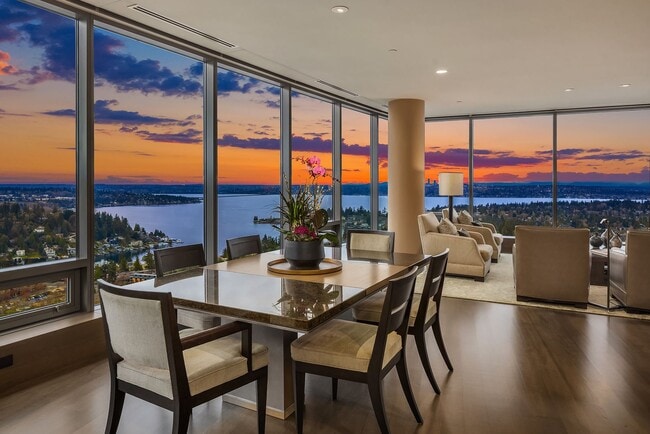Building Photo - 3Bd/2.5Ba One Lincoln Tower Penthouse