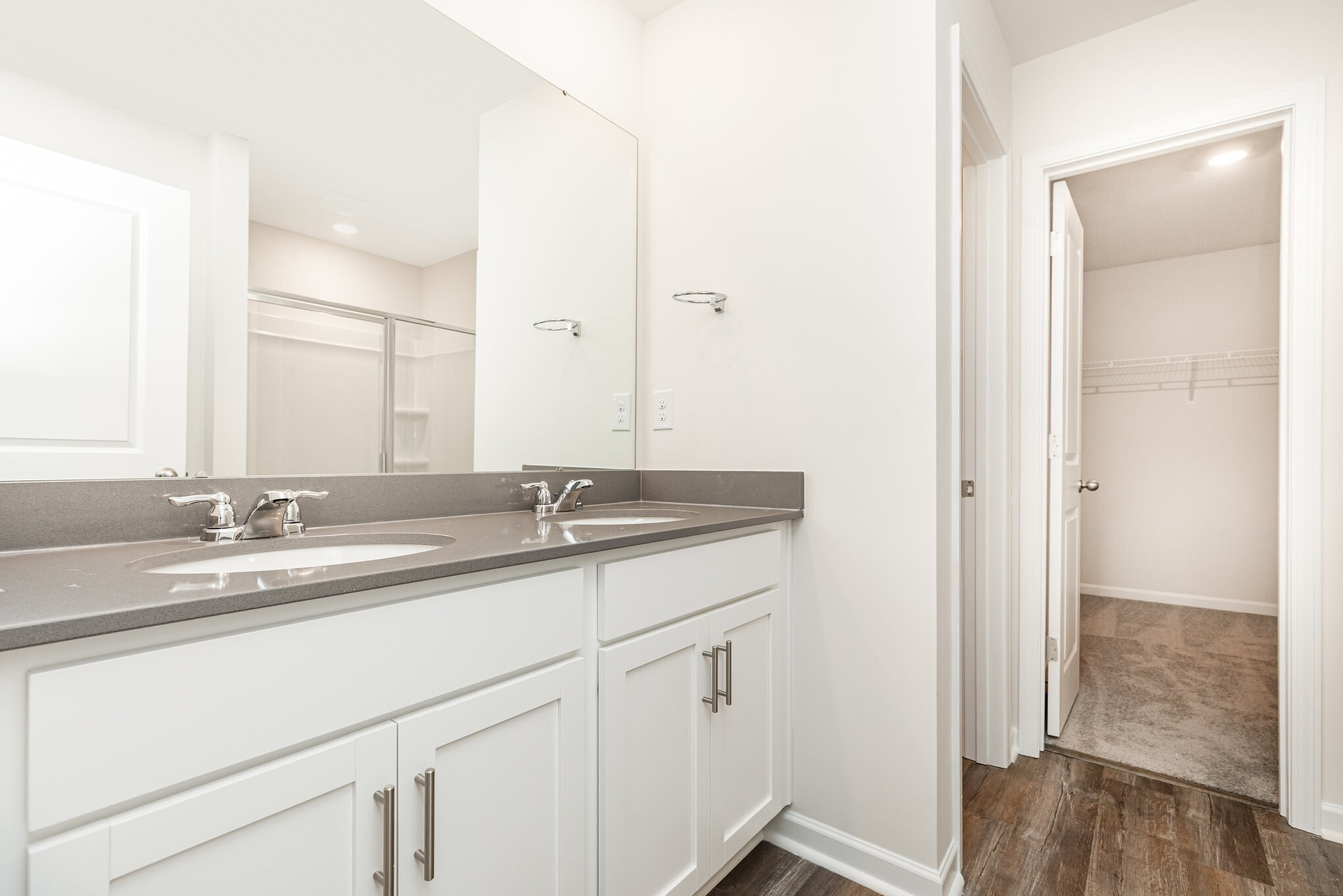 Building Photo - 121 Way Cross Ln