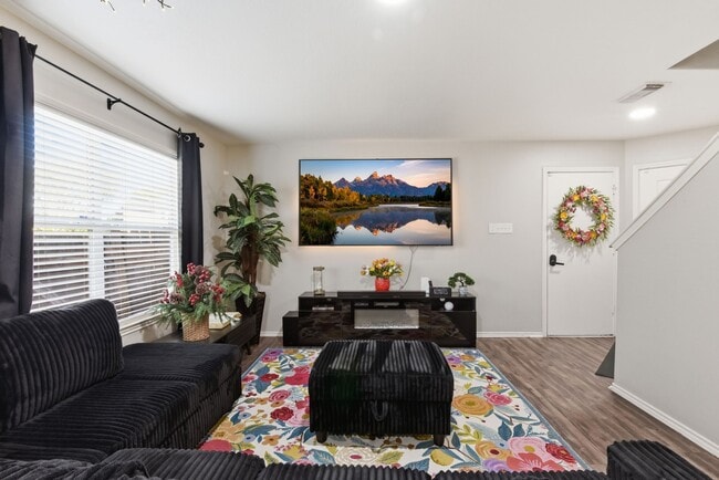 Building Photo - 9519 Maple Green Ln