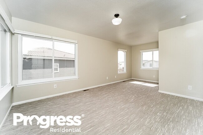 Building Photo - 4483 Lyndenwood Point