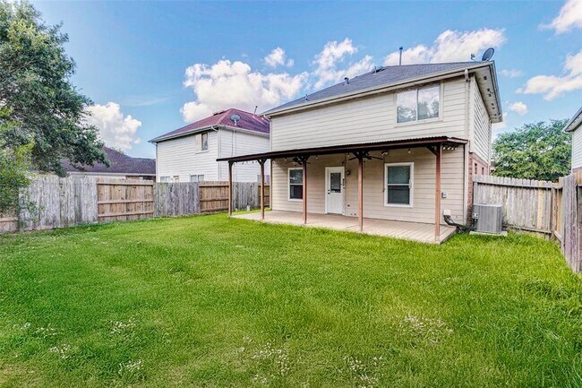 Building Photo - 4722 Windy Cypress Ct