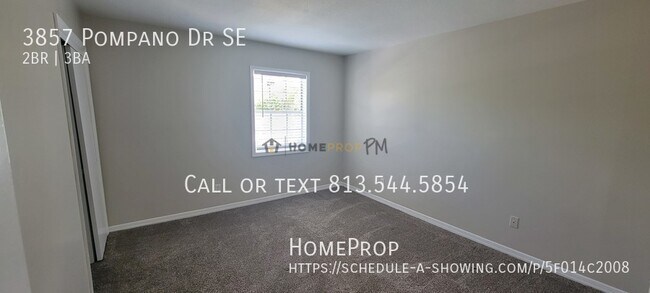 Building Photo - 3857 Pompano Dr SE