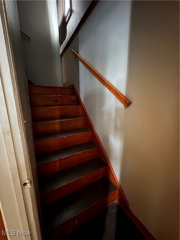 Building Photo - 849 Marmion Ave