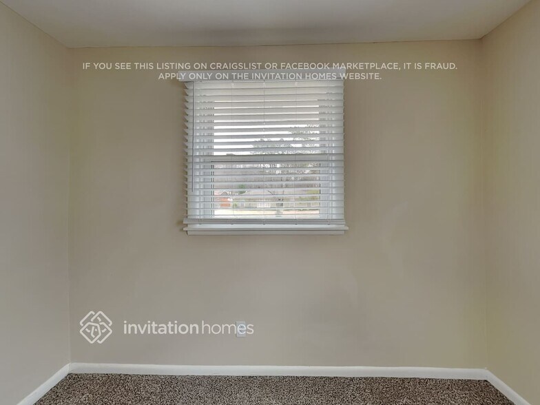 Building Photo - 7944 Stallion Dr