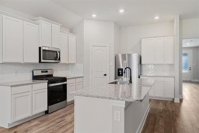 Building Photo - 2113 Atwood Dr