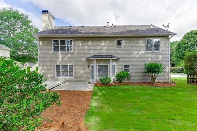 Building Photo - 1795 Lake Heights Cir