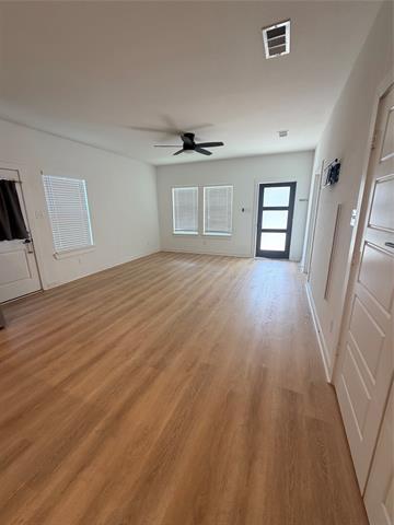 Building Photo - 2823 Farragut St
