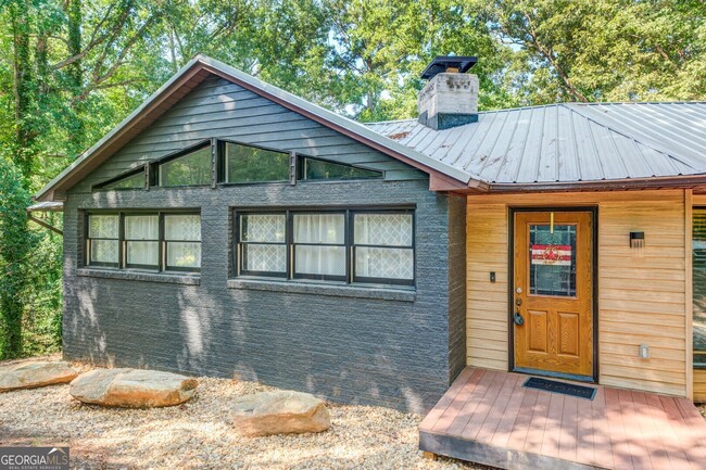 Building Photo - 1019 Whippoorwill Rd