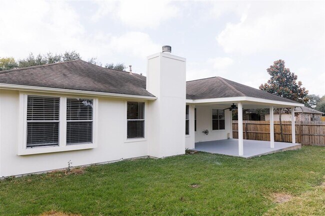 Building Photo - 6510 Larissa Cir