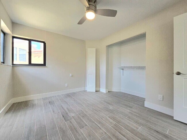 Building Photo - 7170 Golden Eagle Ct