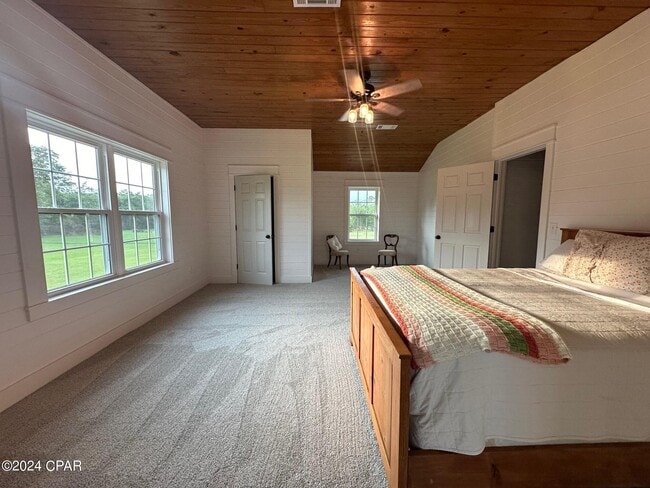 Building Photo - 4158 Thompson Rd