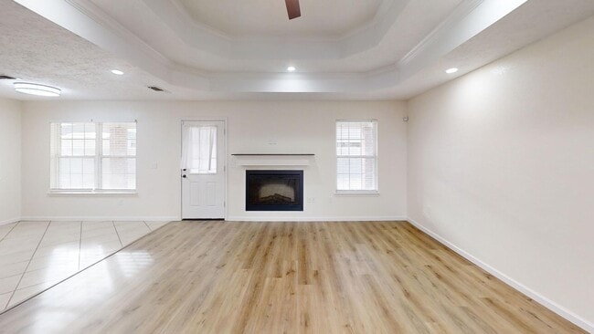 Building Photo - 2207 Boxwood Cir