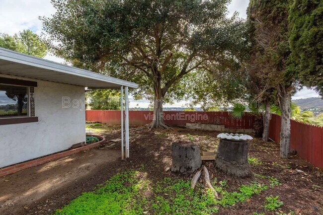 Building Photo - 3725 Orion Dr