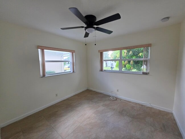 Building Photo - 7195 NW 9th Ct