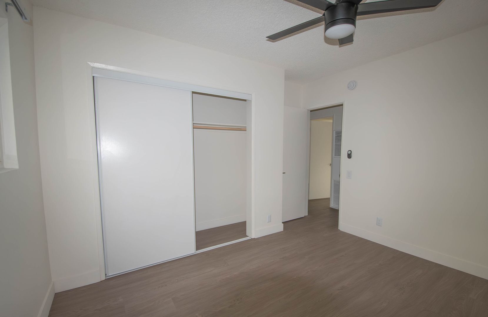 Building Photo - 10843 Kling St