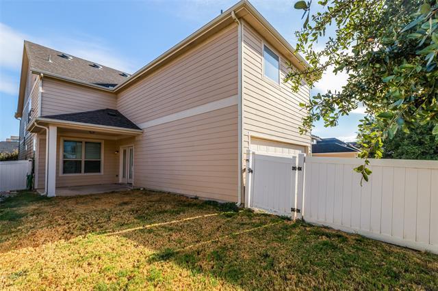 Building Photo - 1108 Black Cherry Dr