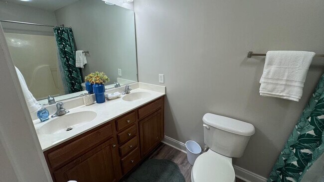 Building Photo - 123 Growden Ln