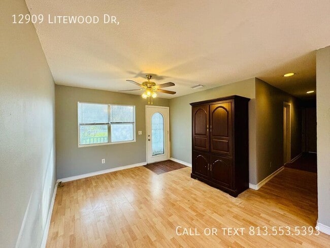 Building Photo - 12909 Litewood Dr
